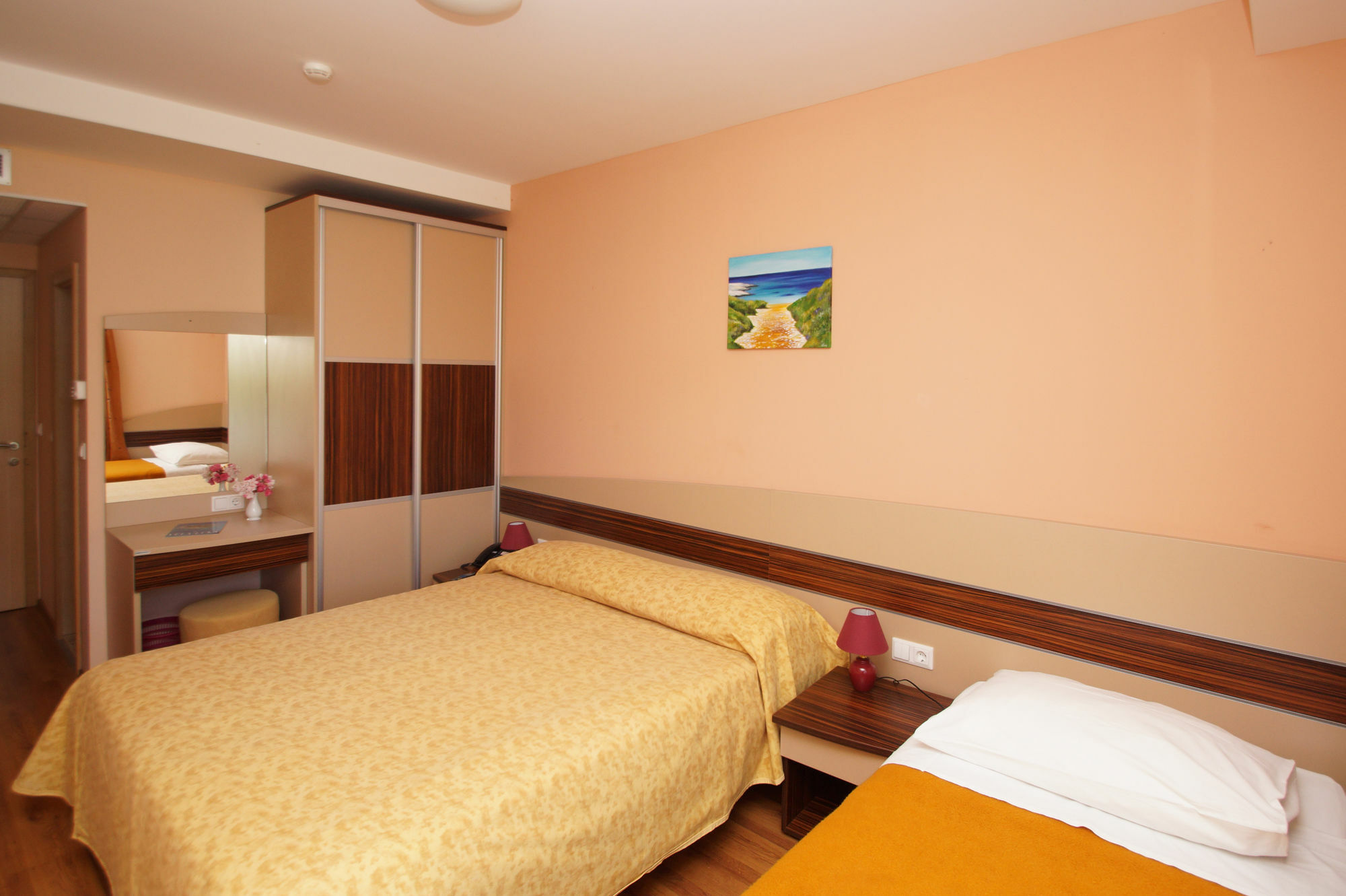 Hotel Posejdon Вела-Лука Экстерьер фото